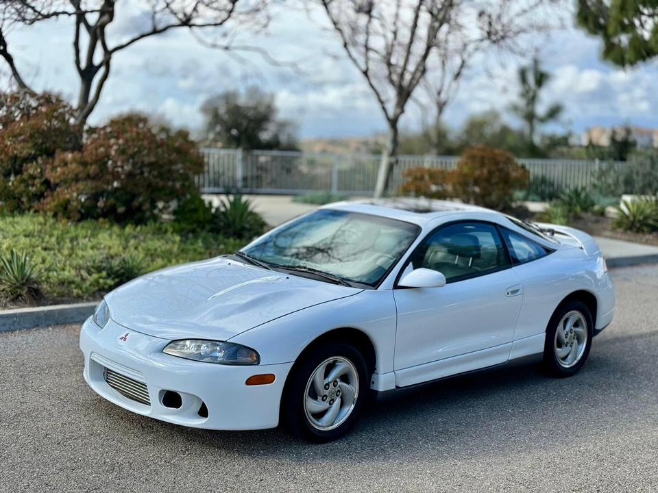 1996 Mitsubishi Eclipse 2nd Gen - Image 10 of 31