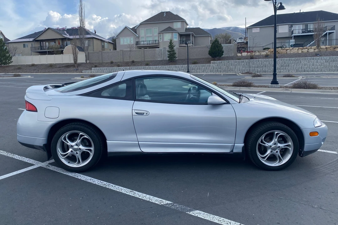1996 Mitsubishi Eclipse 2nd Gen - Image 3 of 31