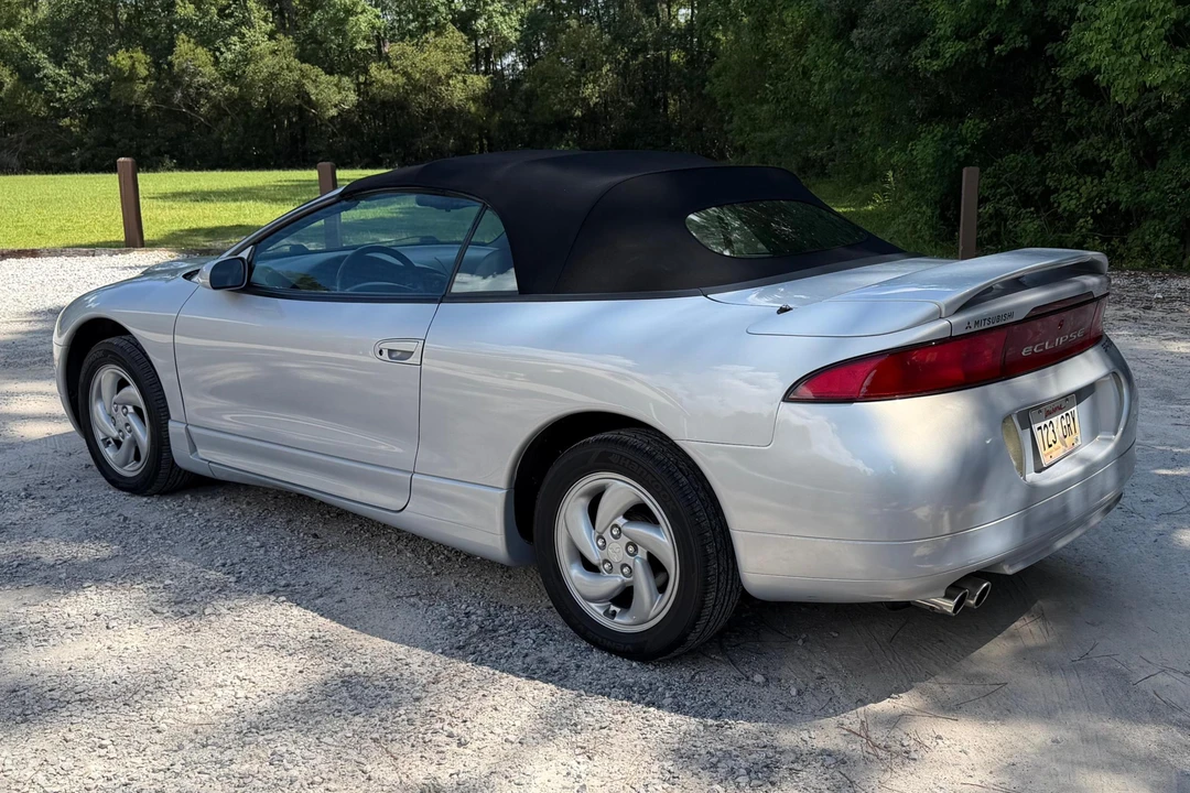 1996 Mitsubishi Eclipse 2nd Gen - Image 4 of 31