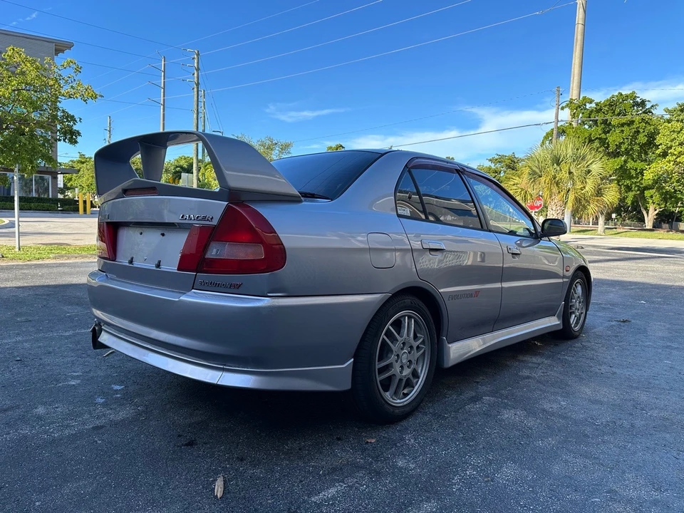 1996 Mitsubishi Lancer 6th Gen - Image 6 of 21