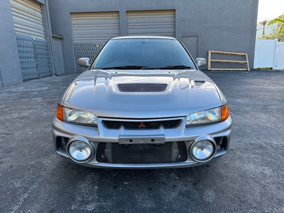 1996 Mitsubishi Lancer 6th Gen - Image 4 of 21