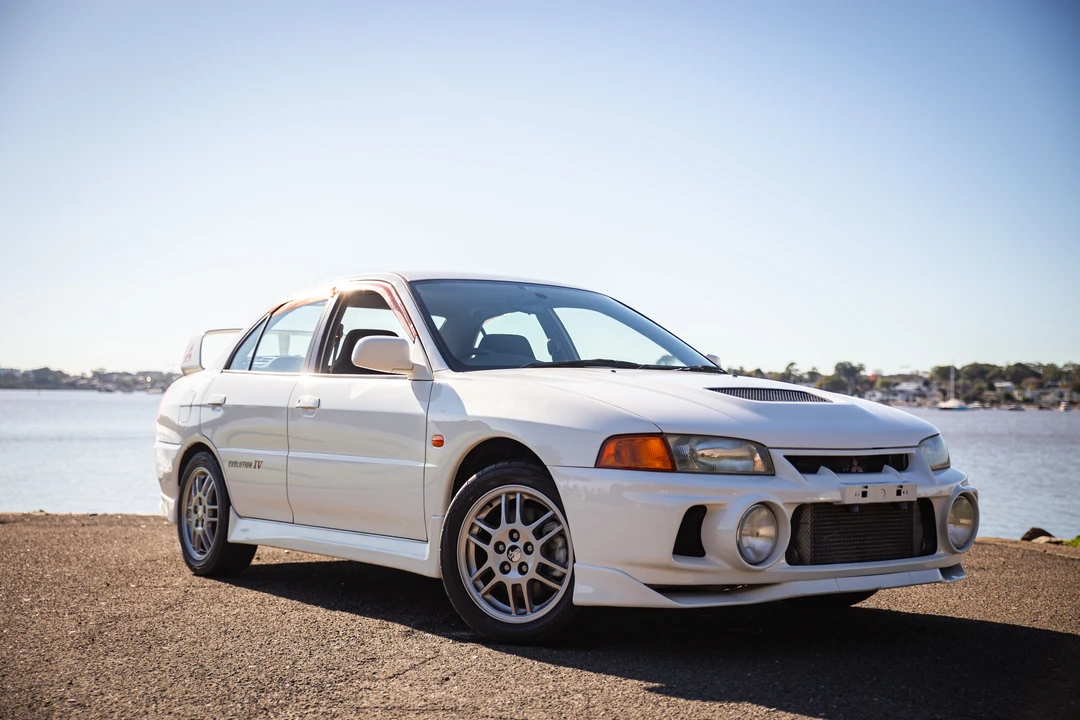 1996 Mitsubishi Lancer Evolution IV 6th Gen - Image 13 of 31