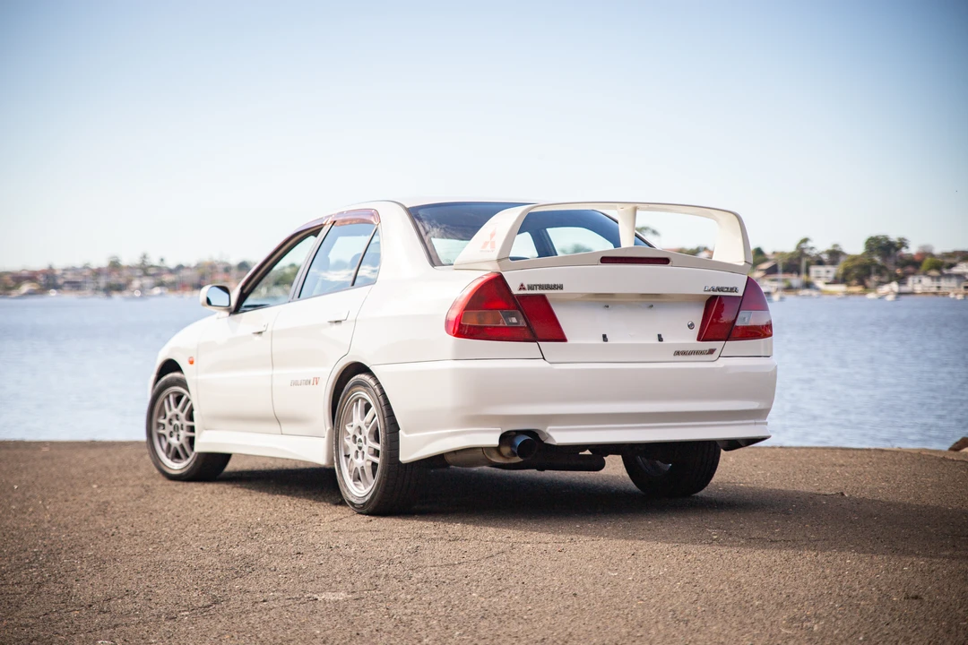 1996 Mitsubishi Lancer Evolution IV 6th Gen - Image 16 of 31