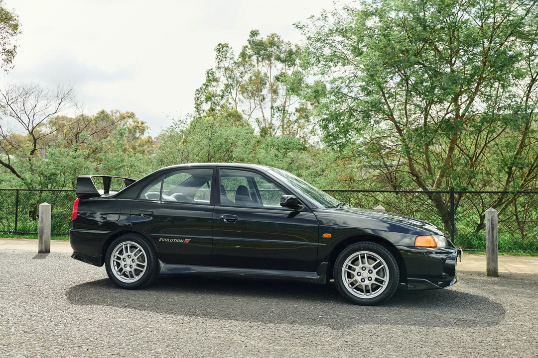 1996 Mitsubishi Lancer Evolution IV 6th Gen - Image 4 of 21