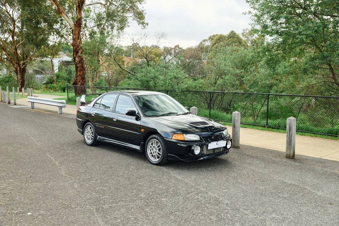 1996 Mitsubishi Lancer Evolution IV 6th Gen - Image 11 of 21