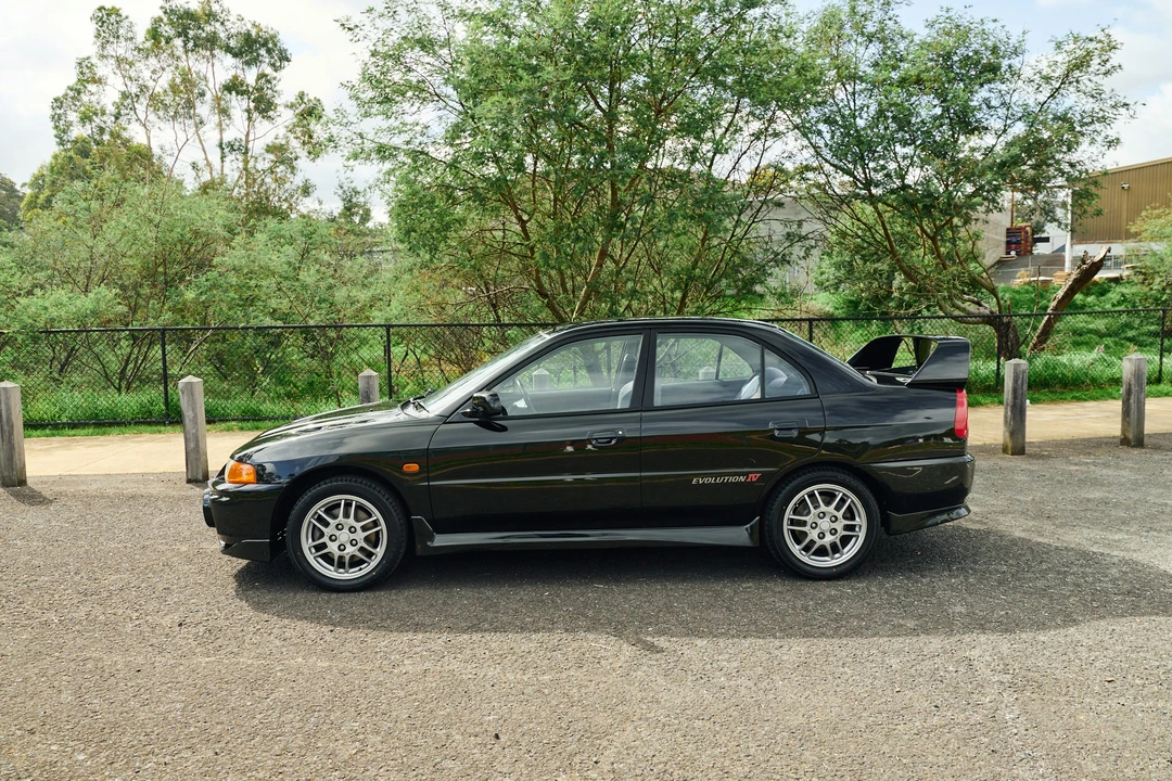 1996 Mitsubishi Lancer Evolution IV 6th Gen - Image 15 of 21