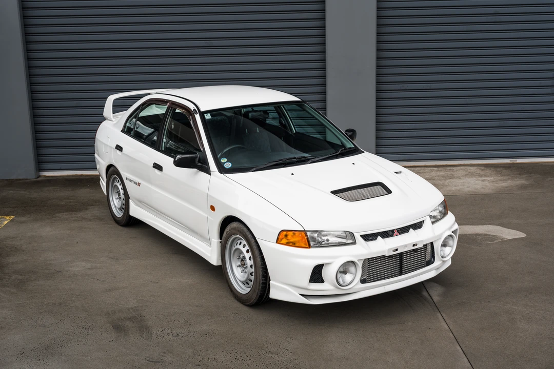 1996 Mitsubishi Lancer Evolution IV 6th Gen - Image 9 of 31