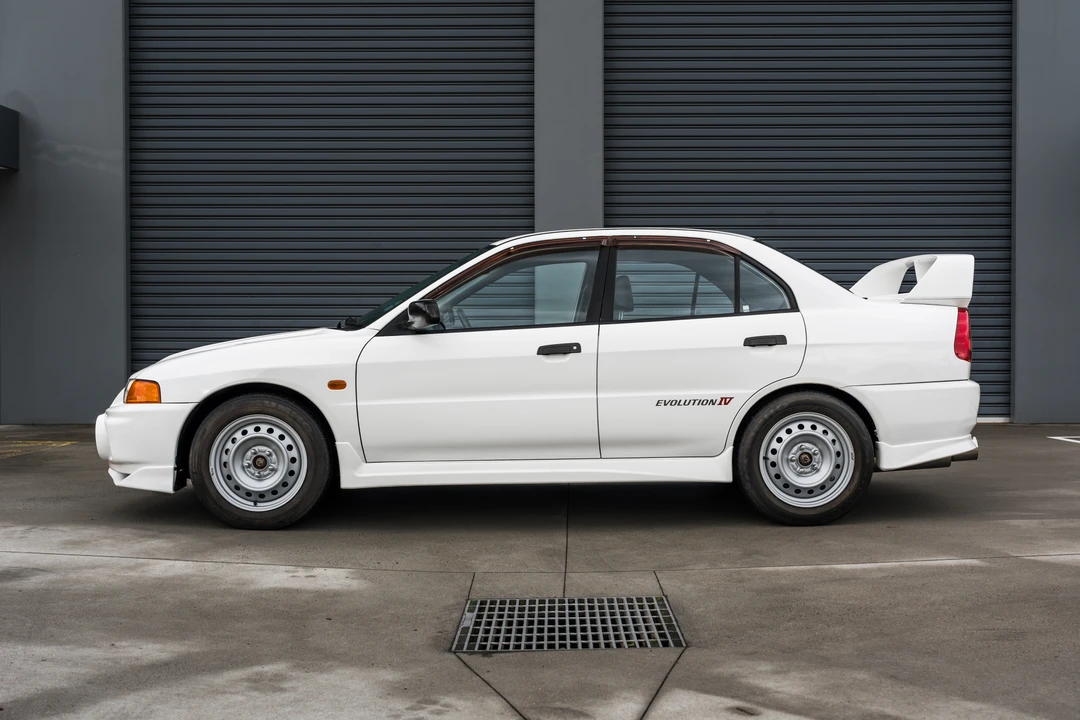 1996 Mitsubishi Lancer Evolution IV 6th Gen - Image 4 of 31