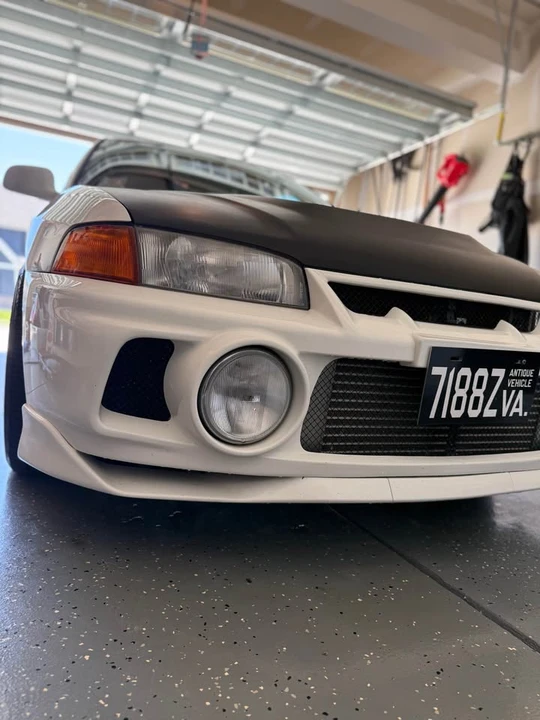 1996 Mitsubishi Lancer Evolution IV 6th Gen - Image 2 of 8