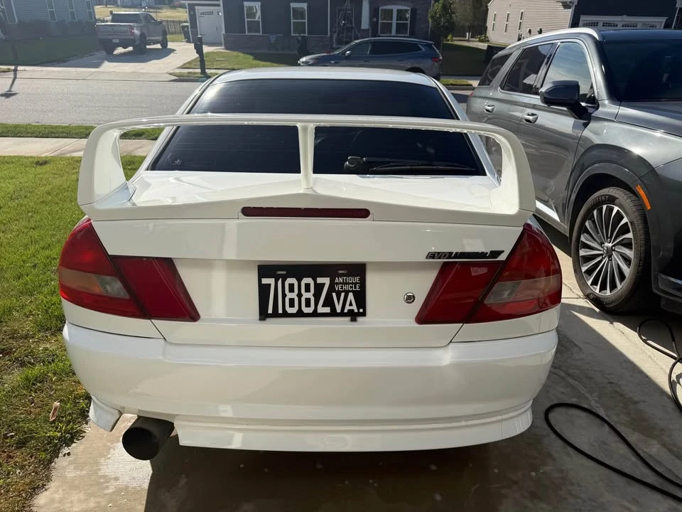 1996 Mitsubishi Lancer Evolution IV 6th Gen - Image 6 of 8