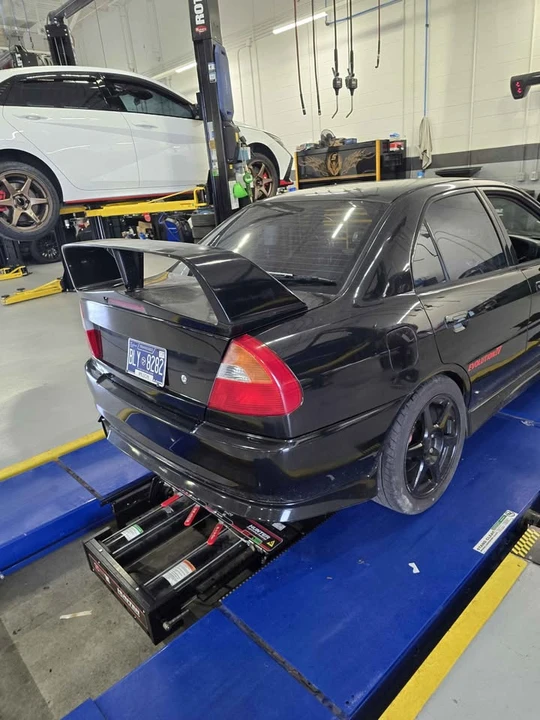 1996 Mitsubishi Lancer - Image 7 of 8