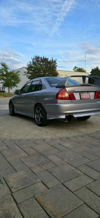 1996 Mitsubishi Lancer Evolution IV 6th Gen - Image 4 of 7