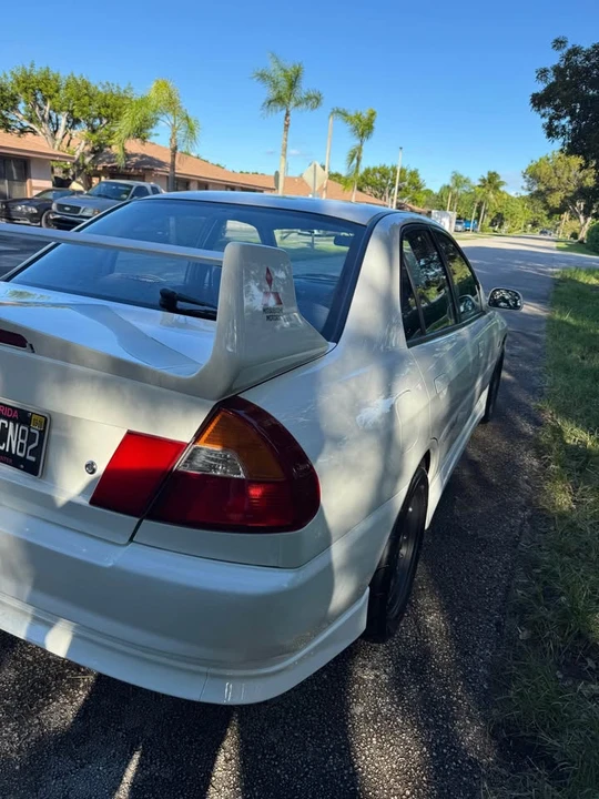 1996 Mitsubishi Lancer Evolution IV 6th Gen - Image 2 of 8
