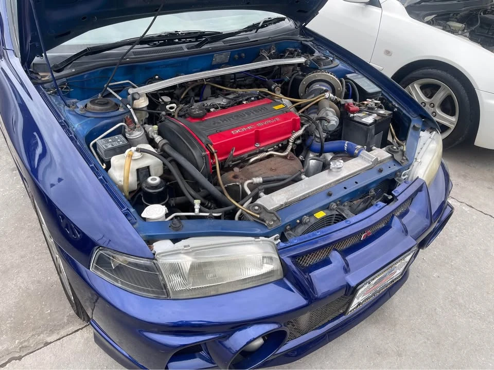 1996 Mitsubishi Lancer Evolution IV 6th Gen - Image 4 of 7