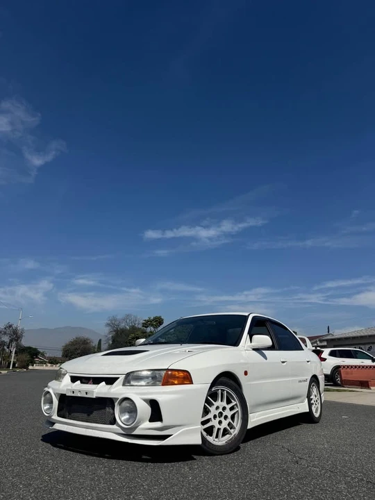 1996 Mitsubishi Lancer Evolution IV 6th Gen - Image 2 of 8