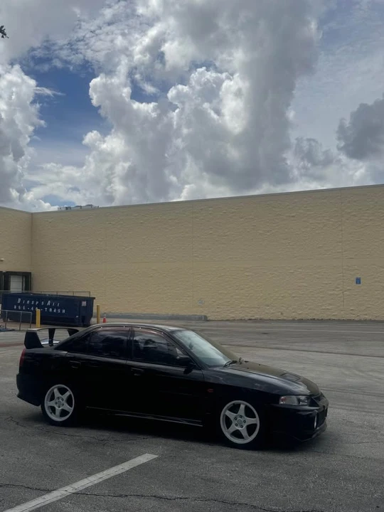 1996 Mitsubishi Lancer Evolution IV 6th Gen - Image 7 of 10