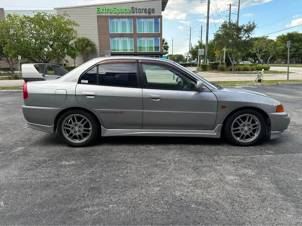 1996 Mitsubishi Lancer Evolution IV 6th Gen - Image 3 of 20