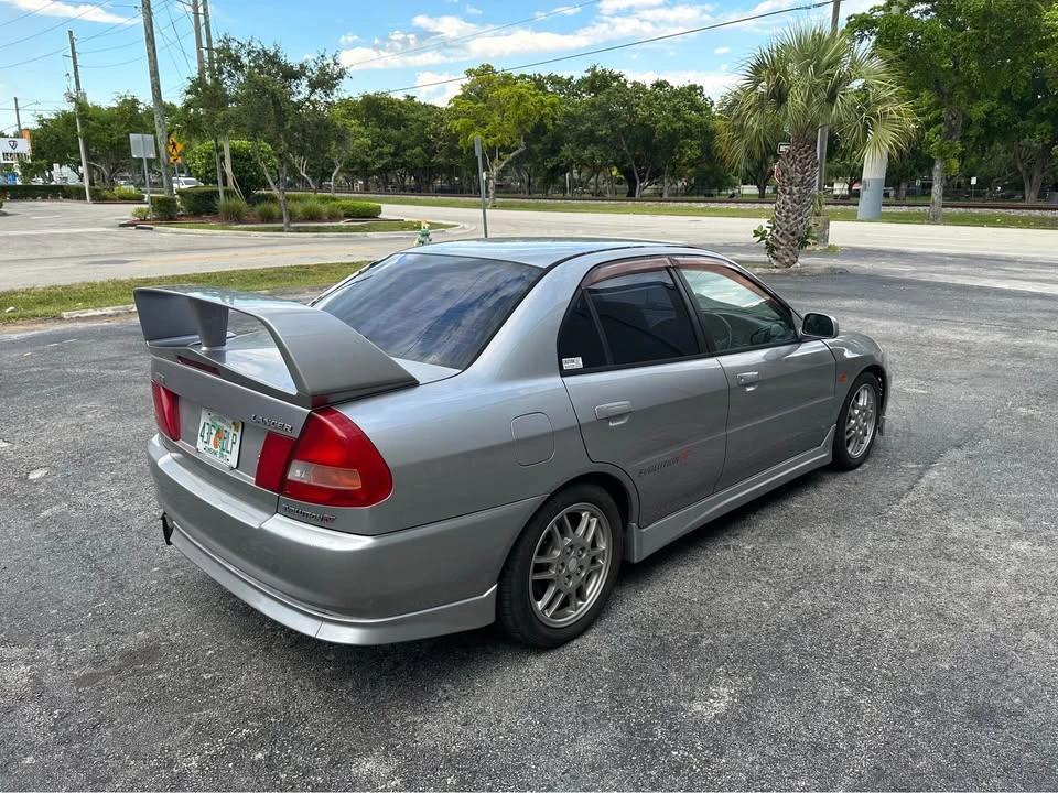 1996 Mitsubishi Lancer Evolution IV 6th Gen - Image 4 of 20