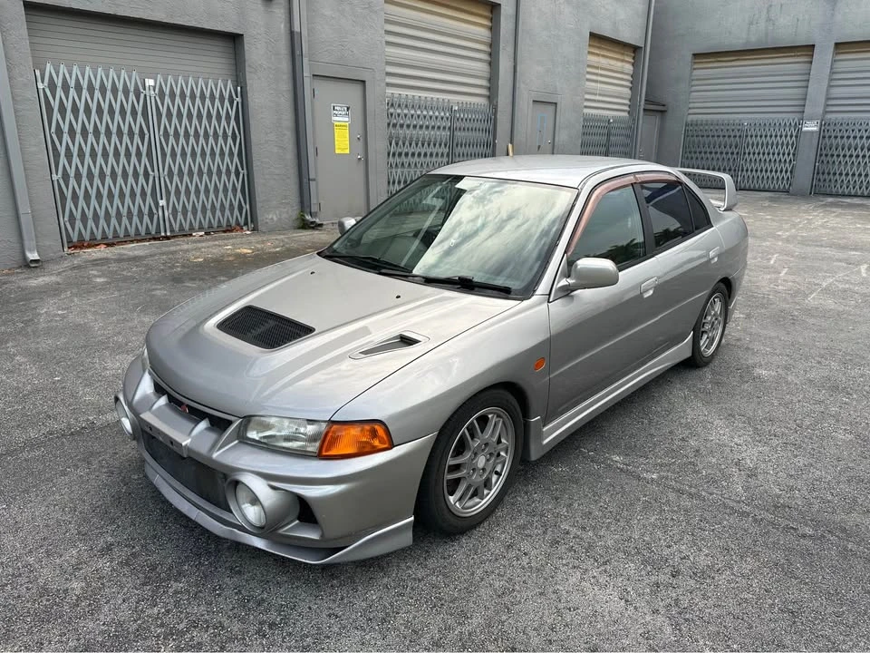 1996 Mitsubishi Lancer Evolution IV 6th Gen - Image 5 of 20