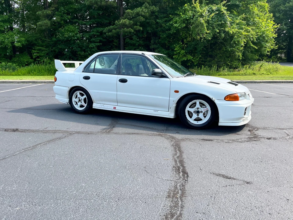 1996 Mitsubishi Lancer Evolution III 5th Gen - Image 21 of 31