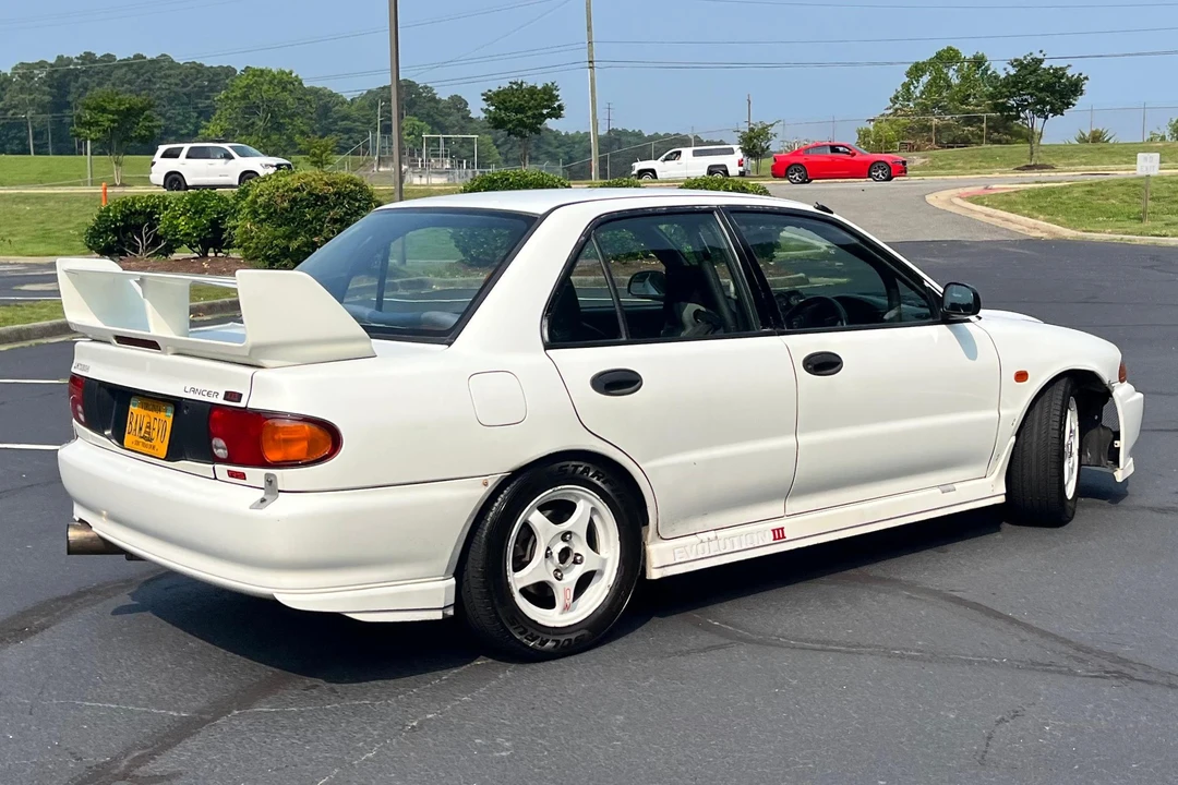 1996 Mitsubishi Lancer Evolution III 5th Gen - Image 16 of 31