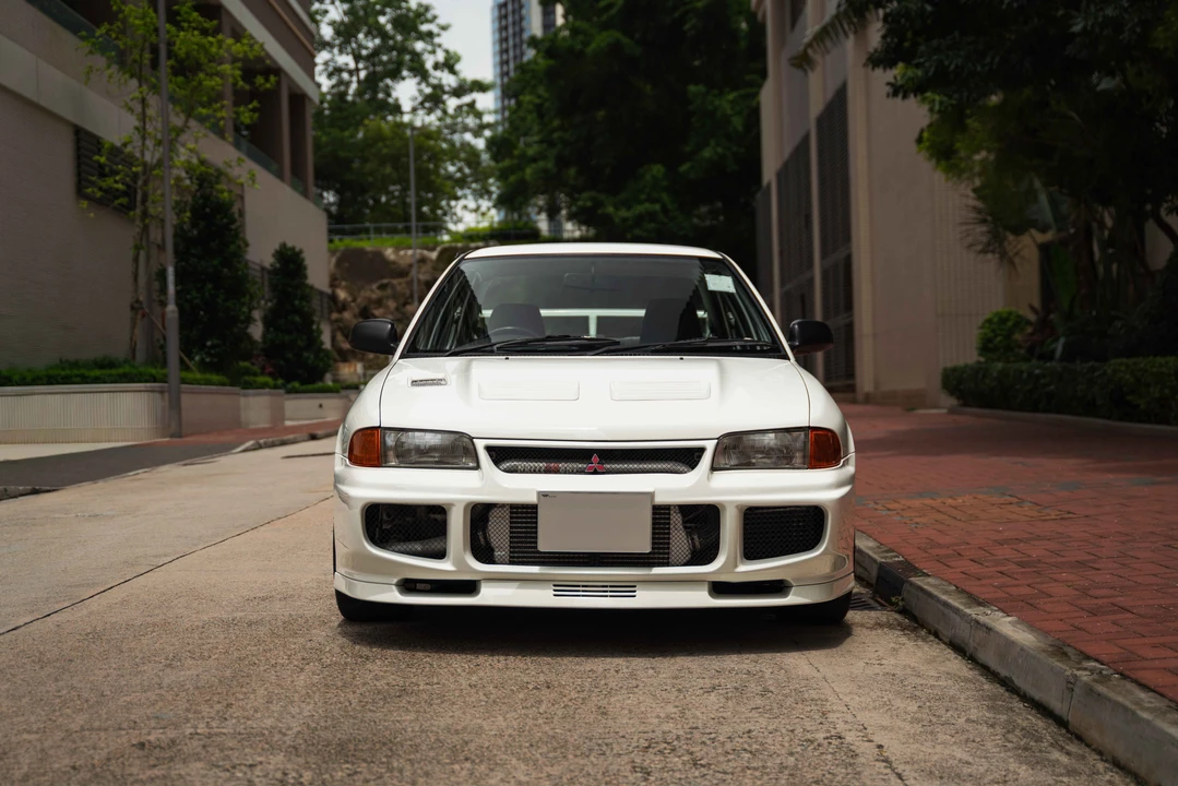 1996 Mitsubishi Lancer Evolution III 5th Gen - Image 2 of 31