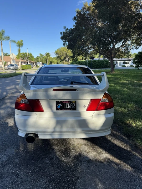 1996 Mitsubishi Lancer Evolution IV 6th Gen - Image 6 of 11