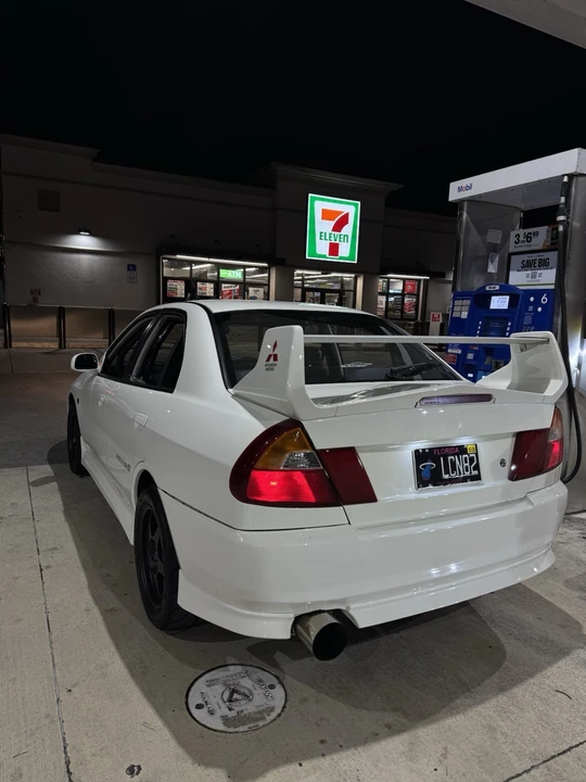 1996 Mitsubishi Lancer Evolution IV 6th Gen - Image 2 of 11