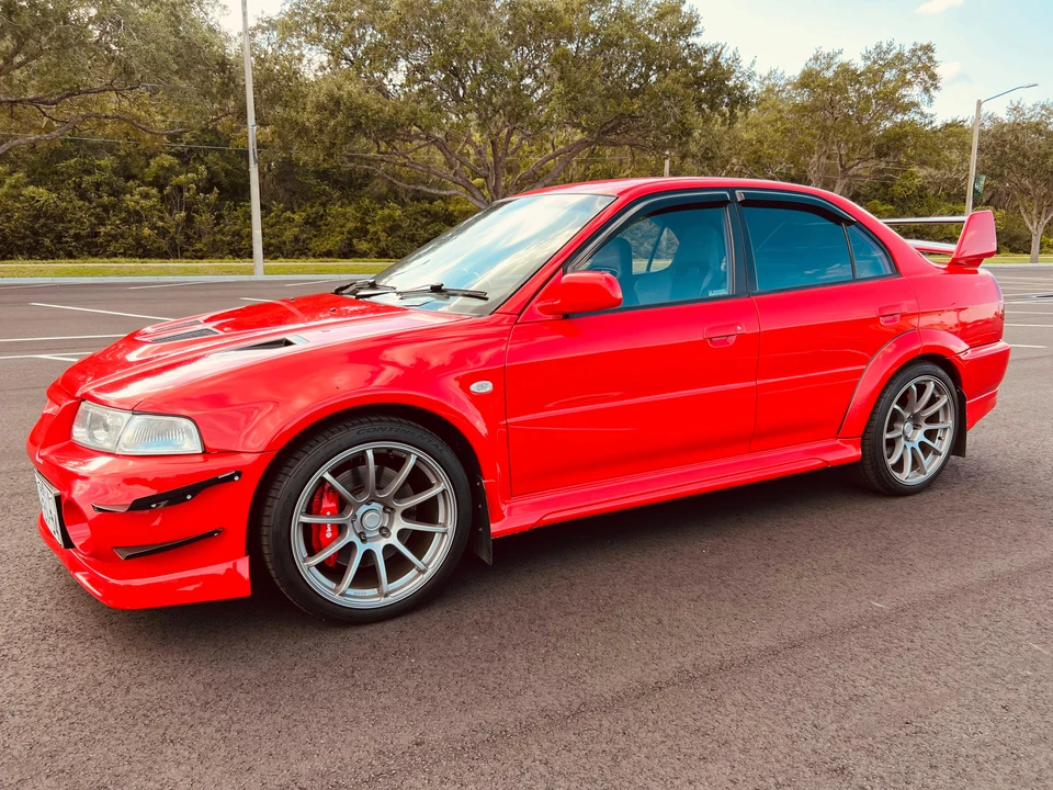 1996 Mitsubishi Lancer Evolution IV 6th Gen - Image 13 of 31