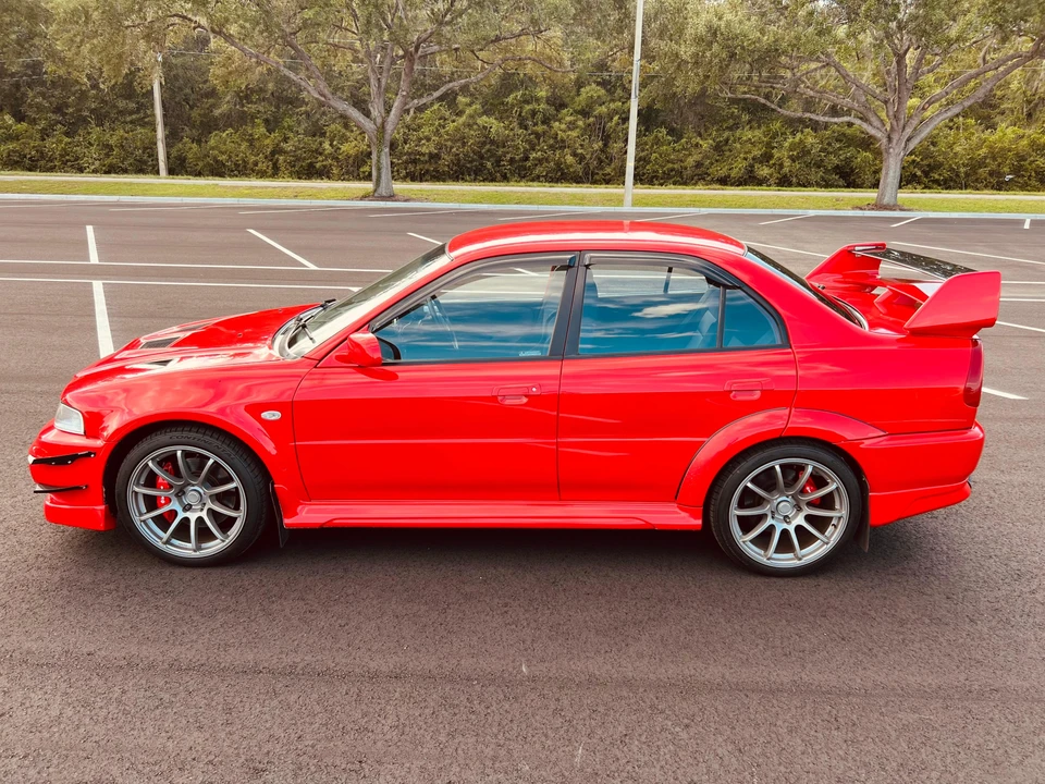1996 Mitsubishi Lancer Evolution IV 6th Gen - Image 16 of 31