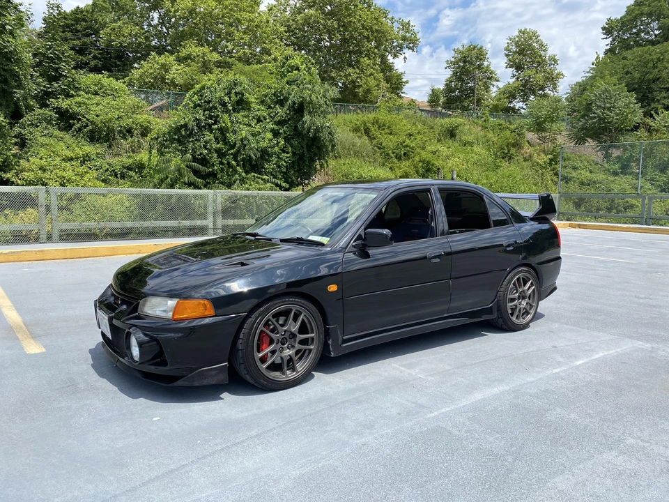 1996 Mitsubishi Lancer Evolution IV 6th Gen - Image 13 of 31