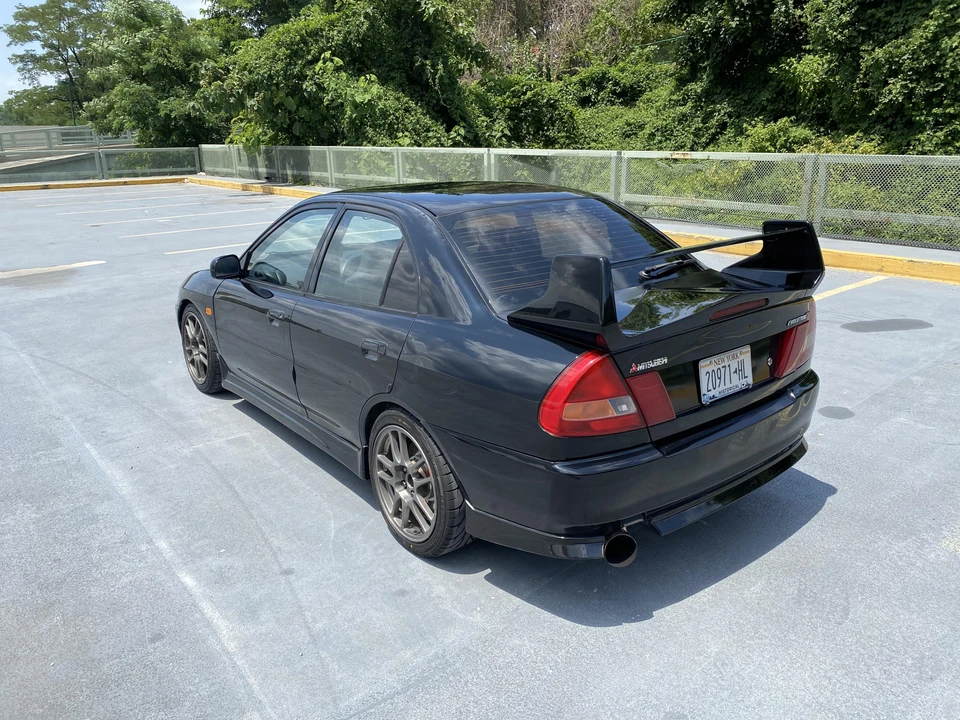 1996 Mitsubishi Lancer Evolution IV 6th Gen - Image 20 of 31