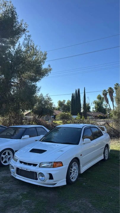 1996 Mitsubishi Lancer Evolution IV 6th Gen - Image 2 of 3