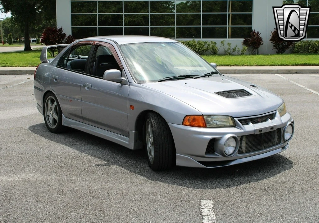 1996 Mitsubishi Lancer Evolution IV 6th Gen - Image 4 of 12