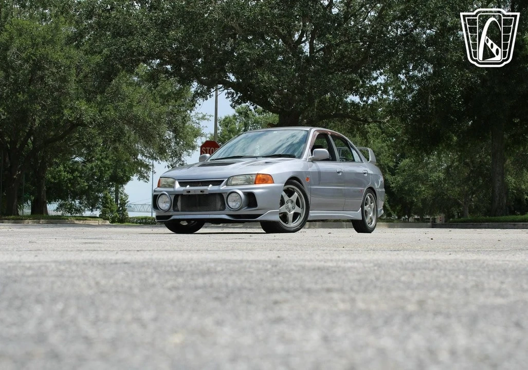 1996 Mitsubishi Lancer Evolution IV 6th Gen - Image 3 of 12