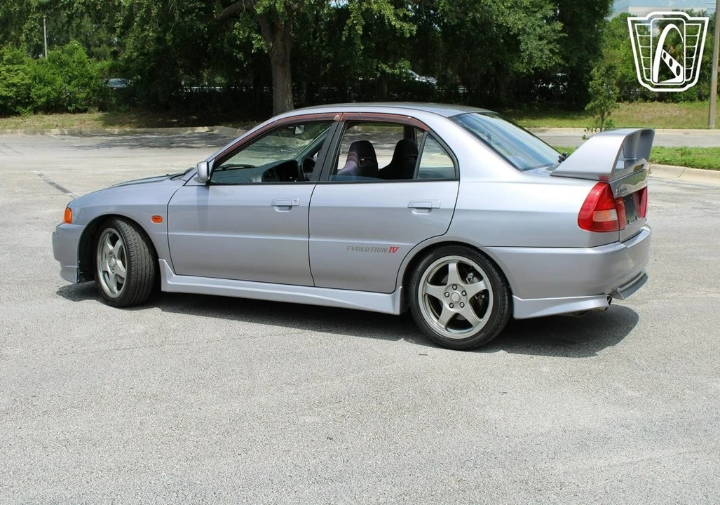 1996 Mitsubishi Lancer Evolution IV 6th Gen - Image 11 of 12