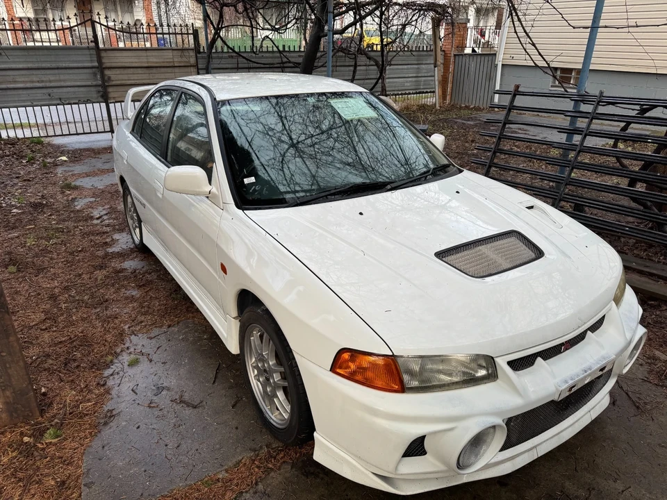 1996 Mitsubishi Lancer Evolution IV 6th Gen - Image 3 of 21