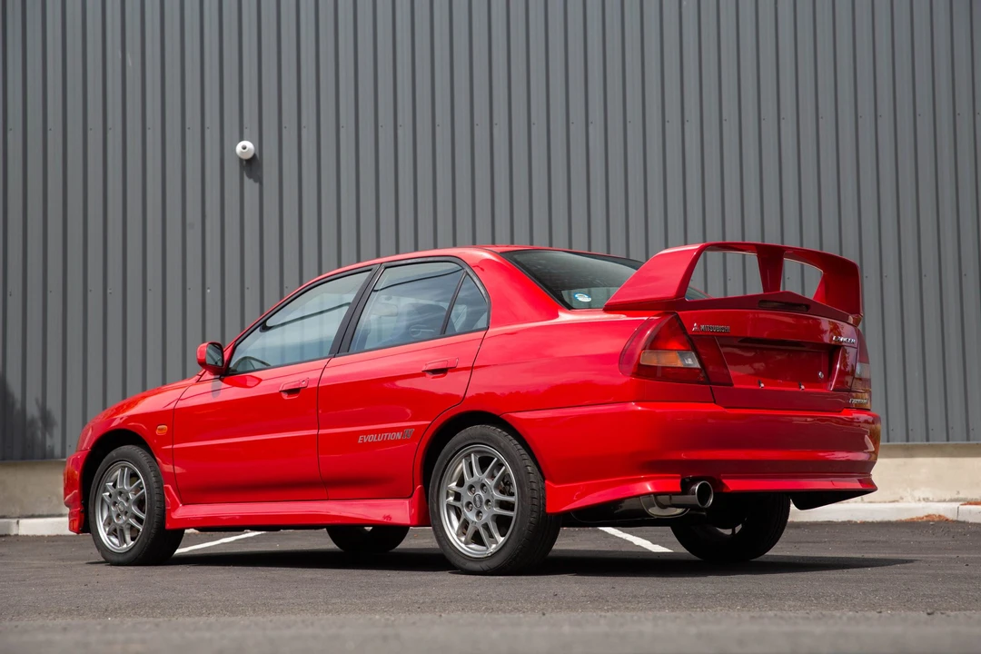 1996 Mitsubishi Lancer Evolution IV 6th Gen - Image 7 of 31