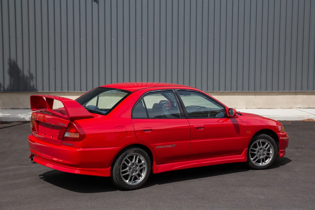 1996 Mitsubishi Lancer Evolution IV 6th Gen - Image 15 of 31