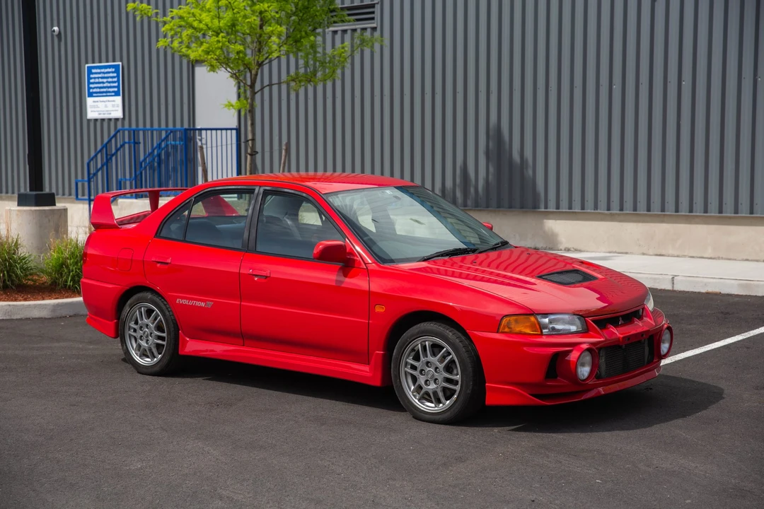 1996 Mitsubishi Lancer Evolution IV 6th Gen - Image 19 of 31