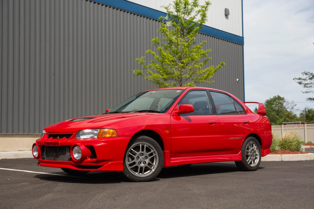 1996 Mitsubishi Lancer Evolution IV 6th Gen - Image 4 of 31