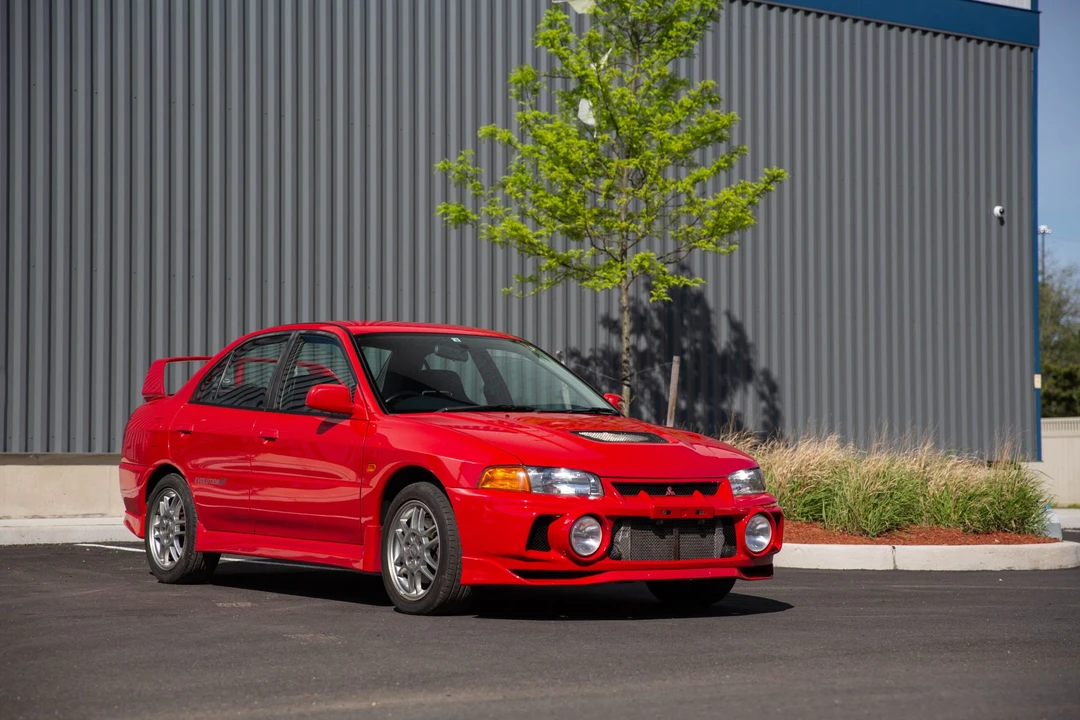 1996 Mitsubishi Lancer Evolution IV 6th Gen - Image 20 of 31