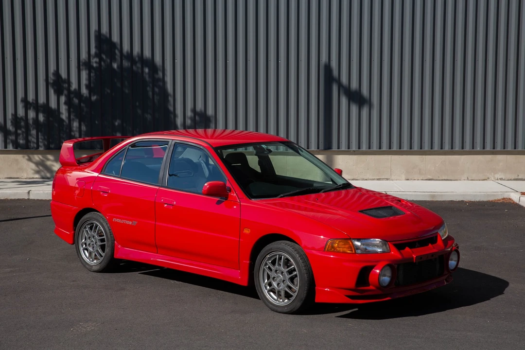 1996 Mitsubishi Lancer Evolution IV 6th Gen - Image 18 of 31
