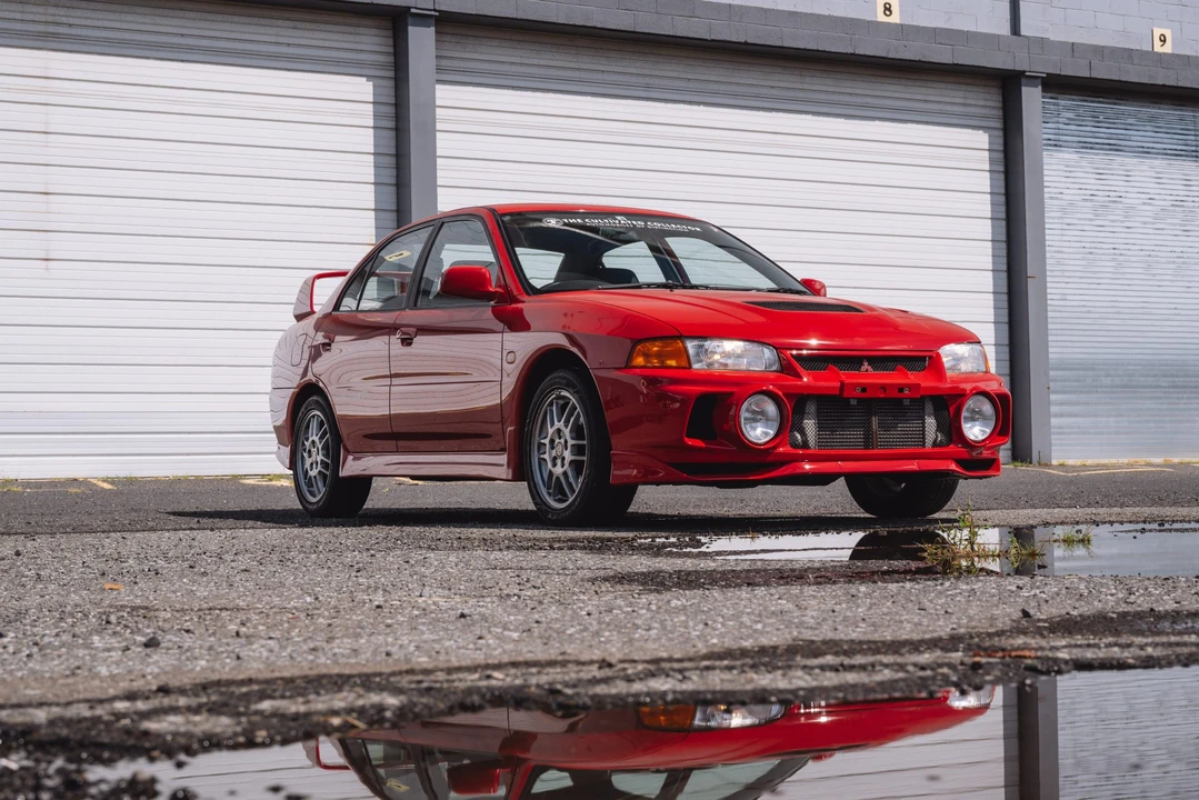 1996 Mitsubishi Lancer Evolution IV 6th Gen - Image 27 of 31