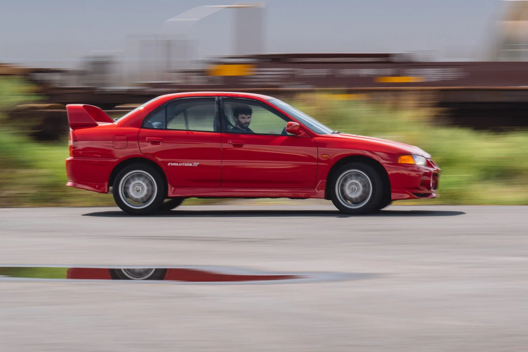 1996 Mitsubishi Lancer Evolution IV 6th Gen - Image 24 of 31
