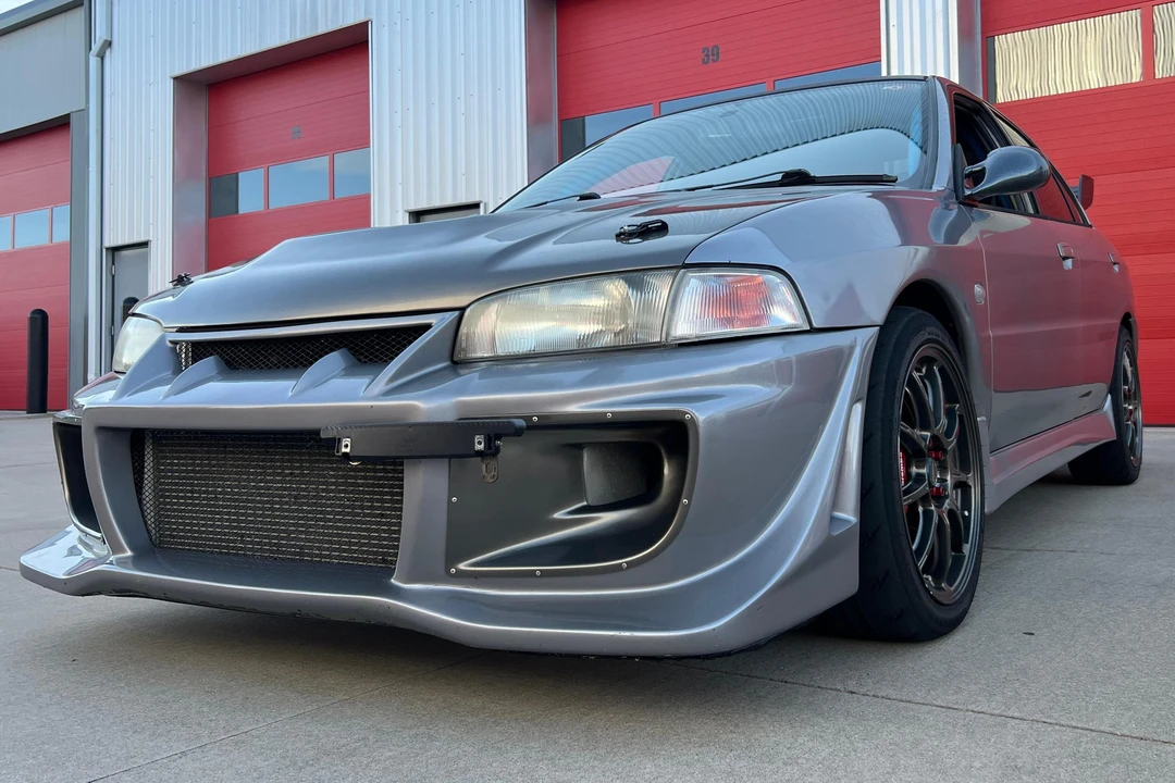 1996 Mitsubishi Lancer Evolution IV 6th Gen - Image 6 of 31