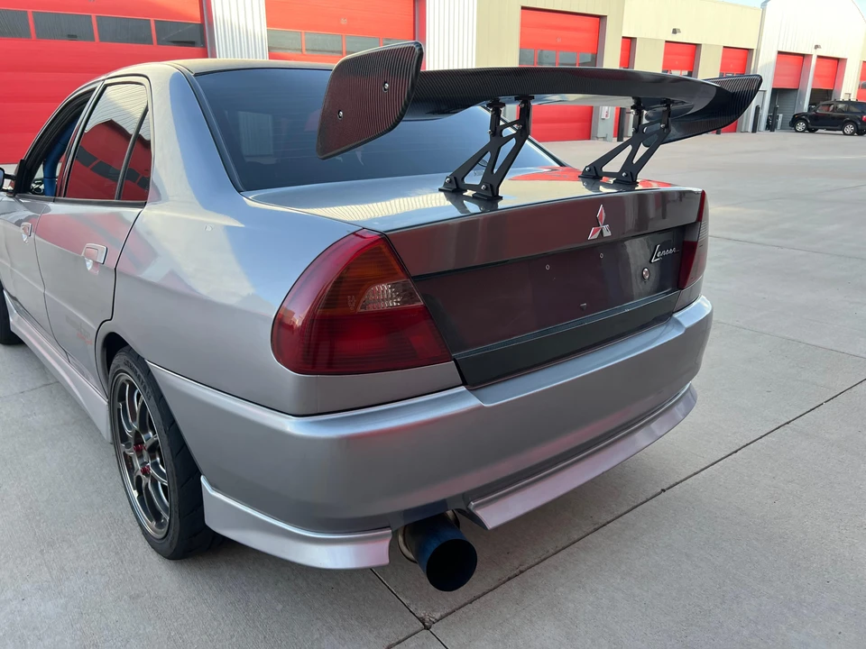 1996 Mitsubishi Lancer Evolution IV 6th Gen - Image 19 of 31