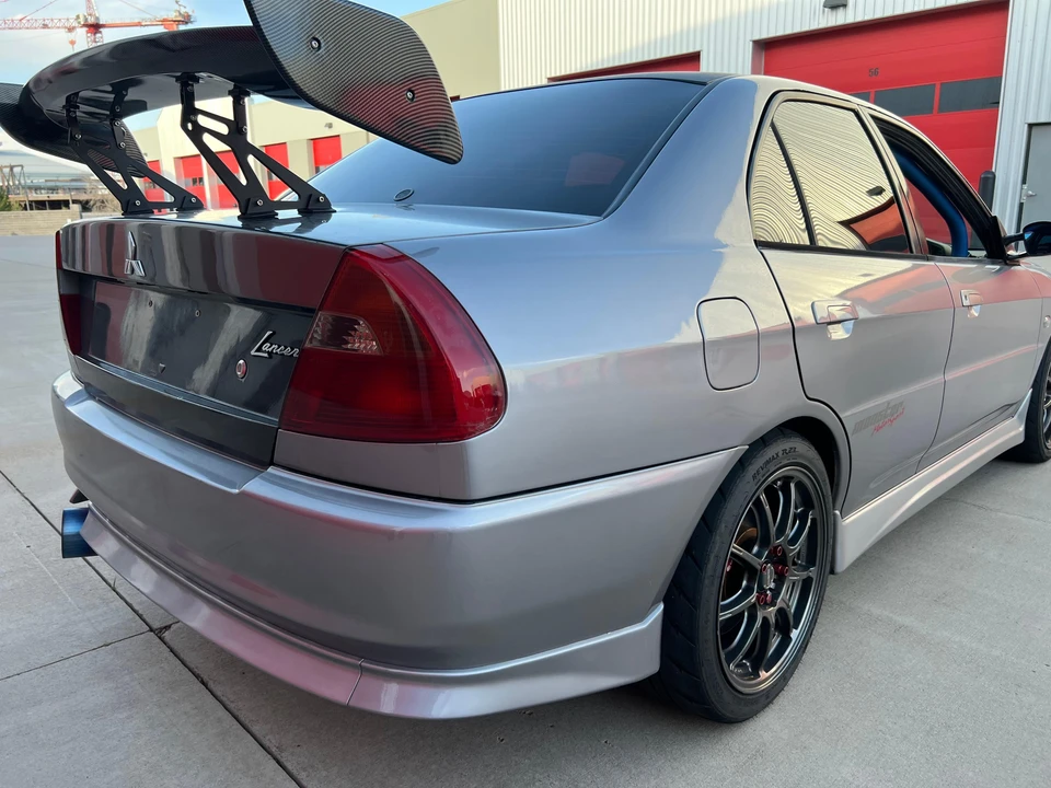 1996 Mitsubishi Lancer Evolution IV 6th Gen - Image 20 of 31
