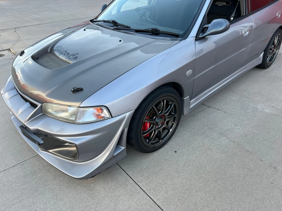 1996 Mitsubishi Lancer Evolution IV 6th Gen - Image 15 of 31