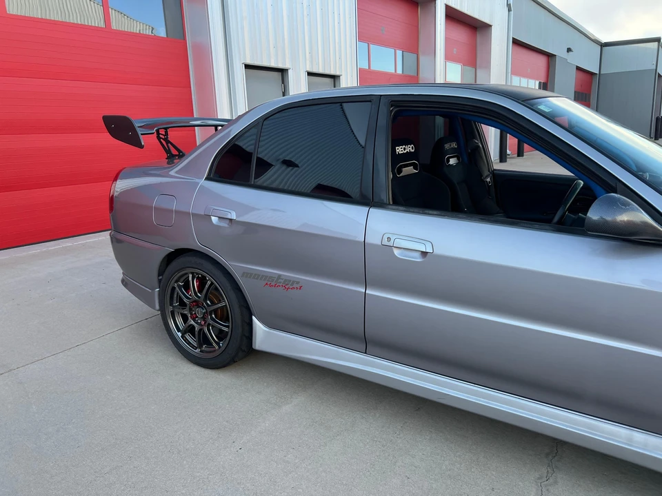1996 Mitsubishi Lancer Evolution IV 6th Gen - Image 23 of 31